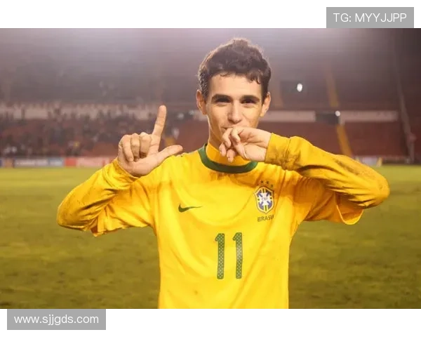 奥斯卡·明格萨：足球界明日之星持续提升，展现背后奋斗故事